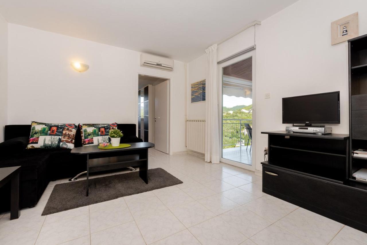 Apartments Kos Rabac Buitenkant foto