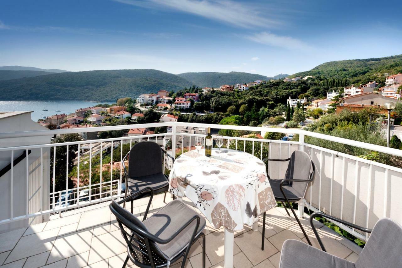 Apartments Kos Rabac Buitenkant foto
