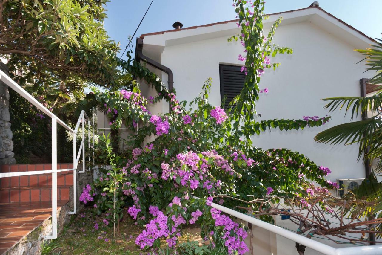 Apartments Kos Rabac Buitenkant foto